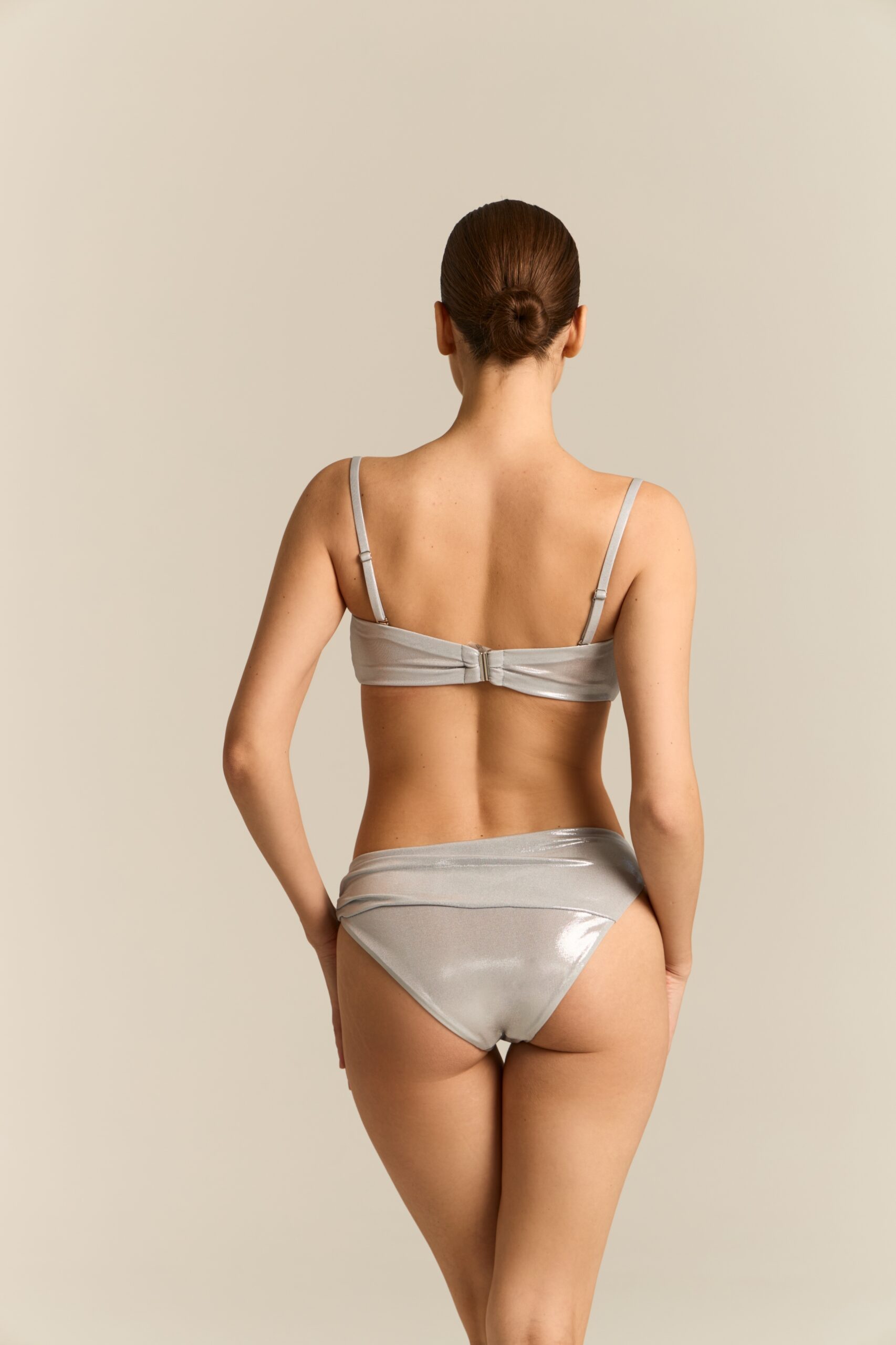 Facetune_26-02-2024-18-26-01